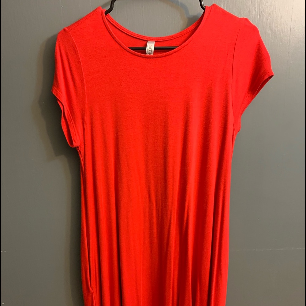 T-shirt dress with pockets
